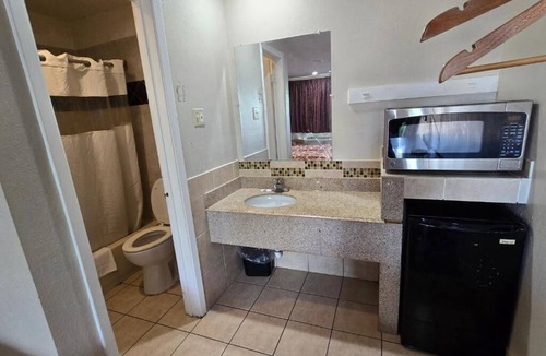 Fort Worth Hotel | Executive Inn