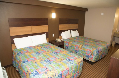 Pike Hotel | Executive Inn