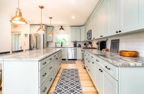 Stowe Area House | Expansive Stowe home, amazing location and hot tub