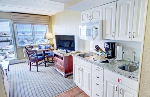 The Point Hotel | Experience New England at Its Best: A Nautical Retreat to Remember