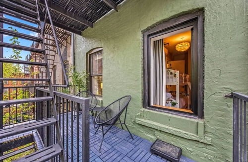 Bedford-Stuyvesant Apartment | Explore Brooklyn Stay | 3 Bedrooms + Patio