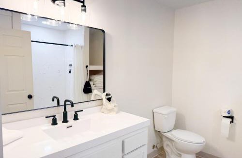 Sandusky Hotel | Explorer Rest & Recreation