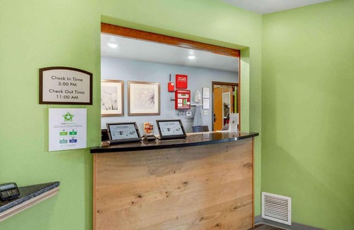 Central Oklahoma City Hotel | Extended Stay America Select Suites - Oklahoma City - West