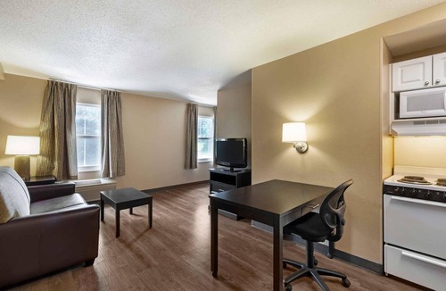 Westborough Hotel | Extended Stay America Suites Boston Westborough East Main St