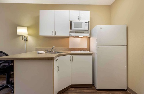 Springdale Hotel | Extended Stay America Select Suites Fayetteville Springdale