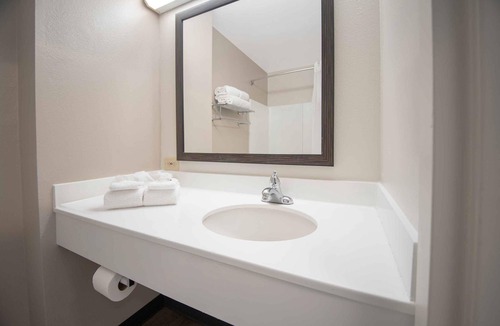 Waltham Hotel | Extended Stay America Suites Boston Waltham 32 4th Ave