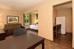 Wichita Hotel | Extended Stay America Suites - Wichita - East