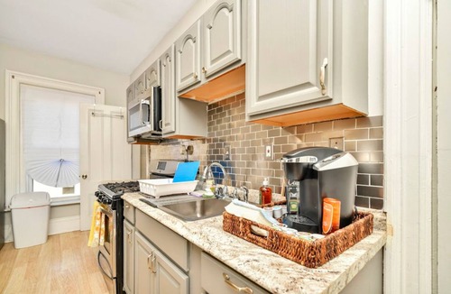 Dudley Square Apartment | Extremely clean and Affordable.