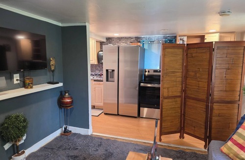 Manchester House | Fabulous 2-bedroom house with AC in Manchester