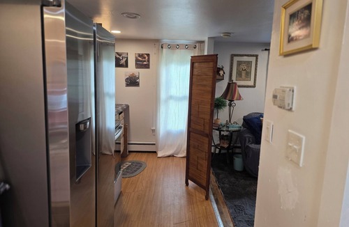 Manchester House | Fabulous 2-bedroom house with AC in Manchester