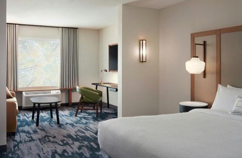 York Hotel | Fairfield by Marriott Inn & Suites York