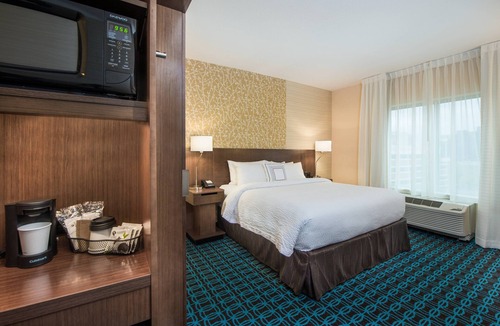 Downtown Dayton Hotel | Fairfield by Marriott Inn & Suites Dayton Downtown