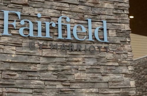 Gladstone Hotel | Fairfield by Marriott Inn & Suites Kansas City North, Gladstone