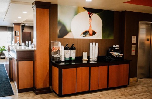 Russellville Hotel | Fairfield by Marriott Russellville
