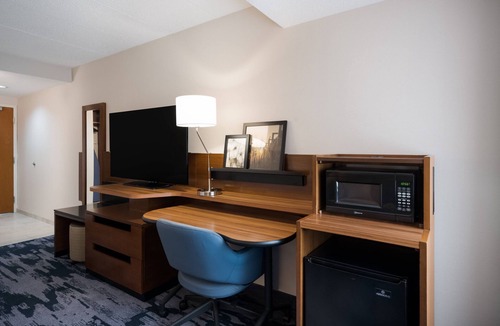 Amesbury Hotel | Fairfield Inn By Marriott Amesbury