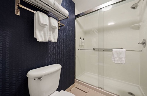 Amesbury Hotel | Fairfield Inn By Marriott Amesbury