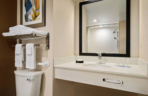 Exton Hotel | Fairfield Inn by Marriott Philadelphia West Chester/Exton