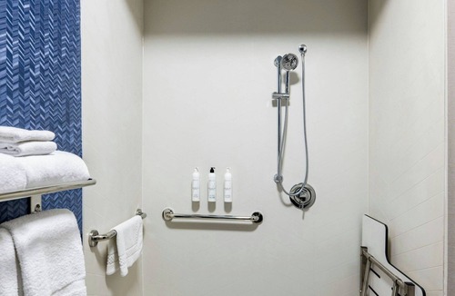Chesterfield Hotel | Fairfield Inn & Suites by Marriott St. Louis Chesterfield