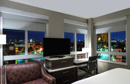 East Cambridge Hotel | Fairfield Inn & Suites Boston Cambridge