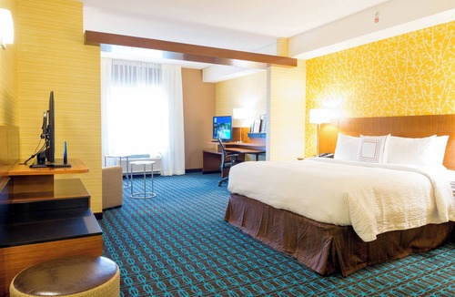 Dickson Hotel | Fairfield Inn & Suites by Marriott Dickson