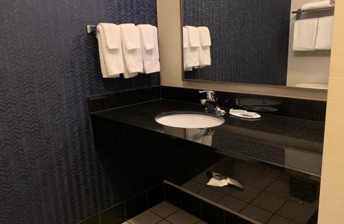 Marietta Hotel | Fairfield Inn & Suites by Marriott Marietta