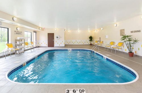 Springfield Hotel | Fairfield Inn & Suites Springfield