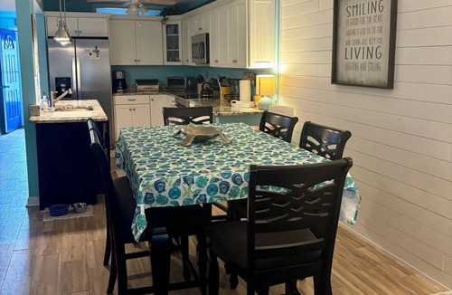Avalon Condo | Fall Discounts! Icona Windrift -Super Nice beach condo! Pets - Avalon -SH
