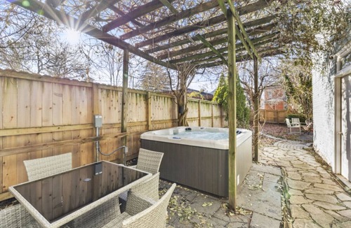 Olde Towne East House | Family-Friendly 5BR Home w/Private Spa