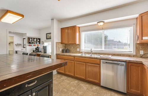 Kiowa House | Family-Friendly Home in Kiowa: Walk to Dining!