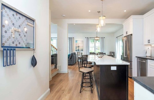 Wakefield Condo | Family-Friendly Townhouse in Wakefield with Garage