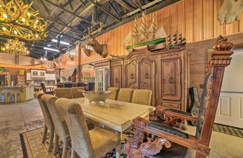Dover House | Family Leatherwood Resort Cabin w/Fire Pit!