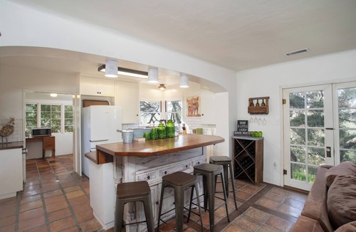 Paso Robles House | FARM HOUSE Paso Robles, 46 West, Fire pit, Pet friendly