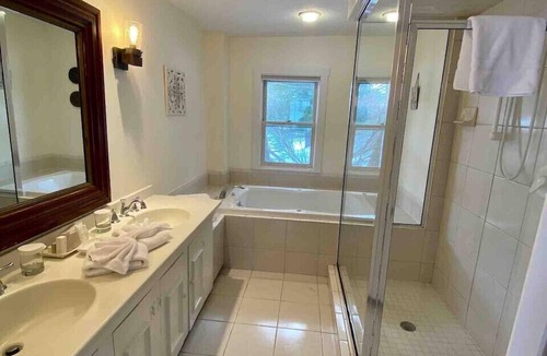 West Dover Hotel | Farm Road Estate
