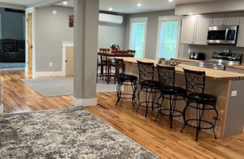 Bridgton House | Farmhouse Retreat Peaceful Setting Renovated