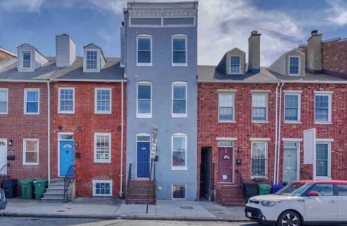 Downtown Baltimore House | Fed Hill w Deck Walk Score 95 Steps from Harbor