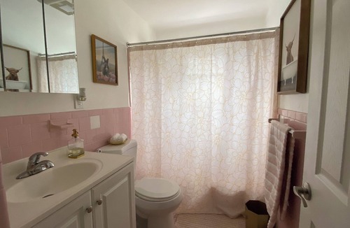 Watertown Apartment | Feel Like Home in Well-Appointed 2BR near Boston