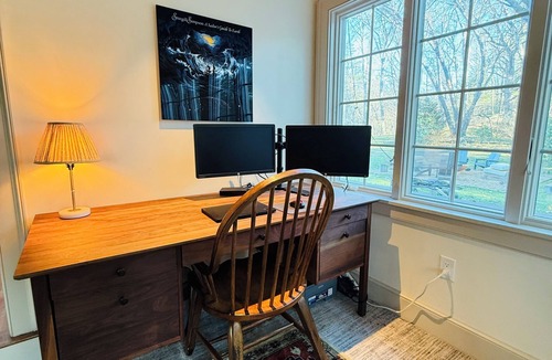 Sherborn House | MAJOR INTERNATIONAL SPORTING EVENT! Luxury, private custom home w/indoor hoops, sauna, close to stadium