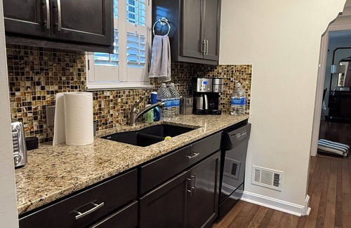 Westwood Hills House | MAJOR INTERNATIONAL SPORTING EVENT Ready - Spacious 4-bedroom home in beautiful Westwood Hills KS.