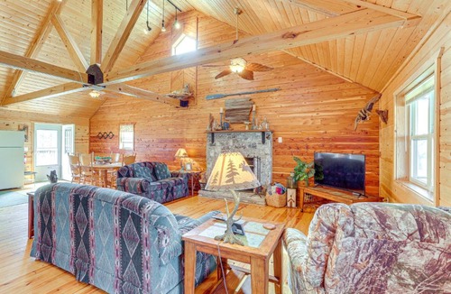 Boswell House | Fire Pit, Screened Deck: Riverfront Ozarks Cabin!