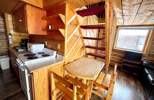 Deltana Cabin | Fisherman's Fortress — Rustic Cabin