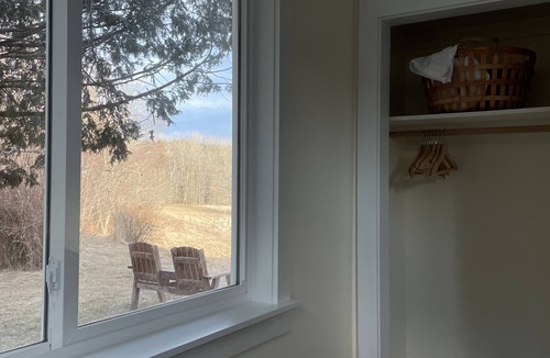 Seal Cove Apartment | Five minute walk to Acadia National Park! Come stay at Adi's Mountain View