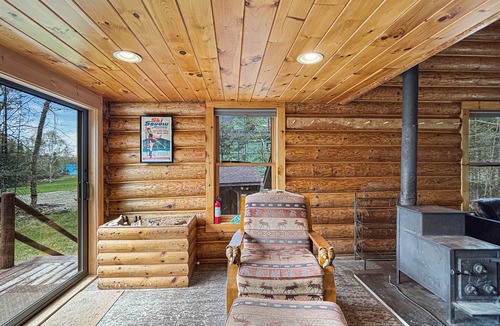 Northwest Piscataquis Cabin | Flagg (Tomhegan Direct Lake Access)