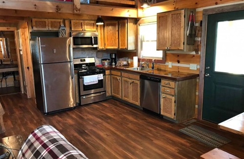 Elmdale House | Flint Hills Double Delight: Fur N Feathers Lodging