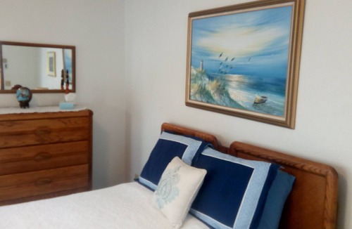 West Newbury House | For business and pleasure travelers. Blue room.