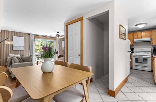 Blue Hill House | Four Lanterns - NEW! 4 Houses in Blue Hill
