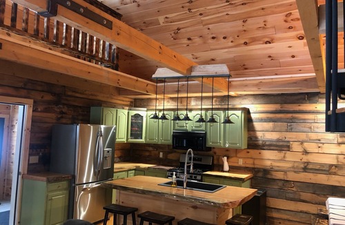 Jackman House | Four Season Log Cabin on Moose River