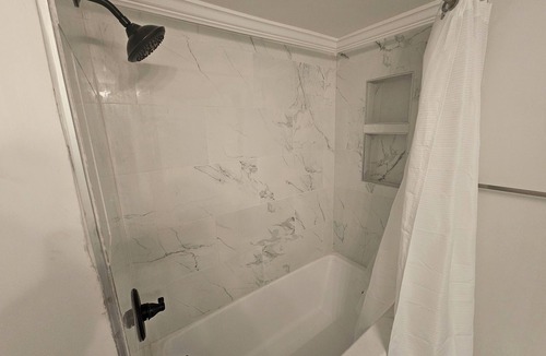 Taftville Apartment | FOXWOODS/MOHEGAN SUN WITHIN 10 MINUTES Charming 3-Bdrm 2-Bath and Office.