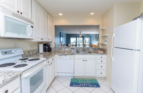 Ocean View Condo | Free Linens & Cleaning - Bridgeview at Bethany Bay