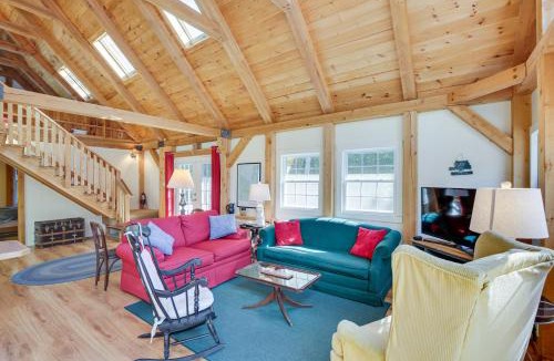 Standish House | Frye Island Family Cabin with Lake & Beach Access!
