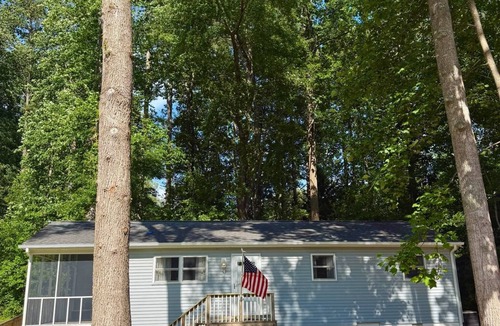 Rehoboth Beach House | Fully renovated cottage in amenity rich waterfront community - Angola By The Bay